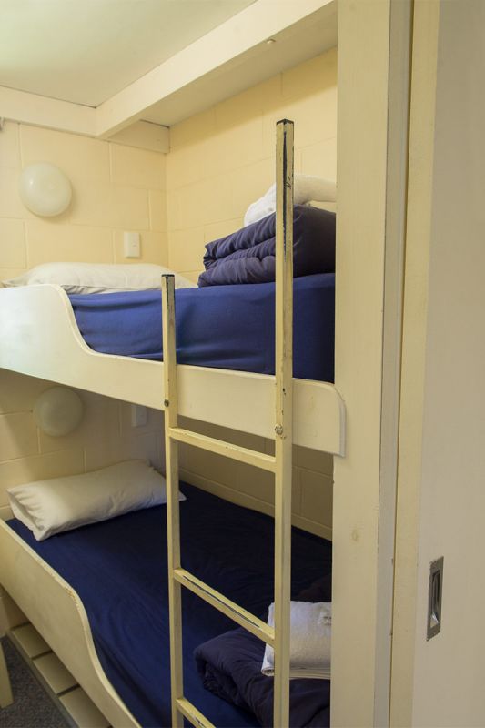 Kalganyi-Deluxe-Ensuite-Unit-05.jpg